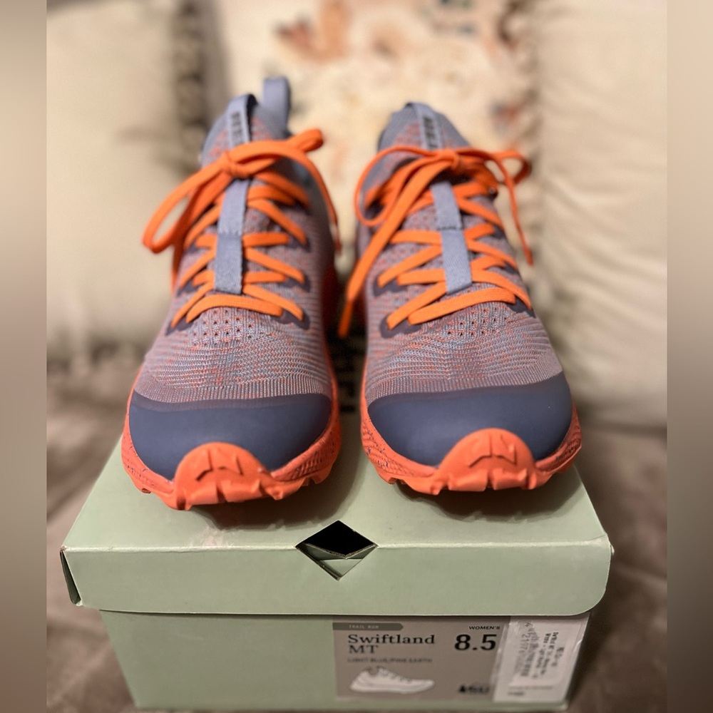 REI Women’s Slip-onTrail Running Sneakers Size 8.5